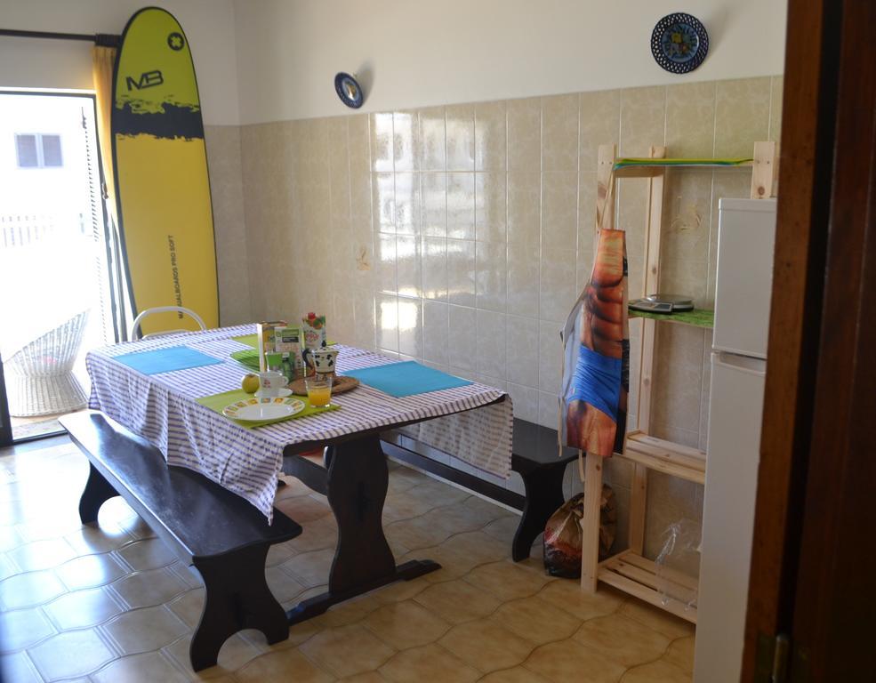 Surf House Peniche Baleal Exterior foto