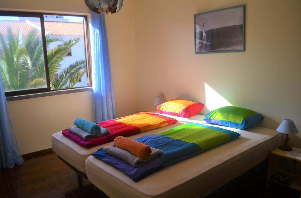 Surf House Peniche Baleal Exterior foto